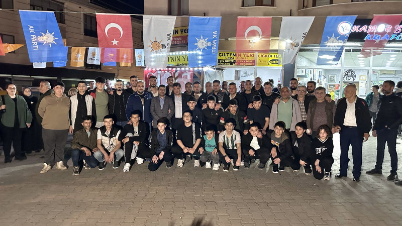 Ercan Öztürk'e meşaleli karşılama